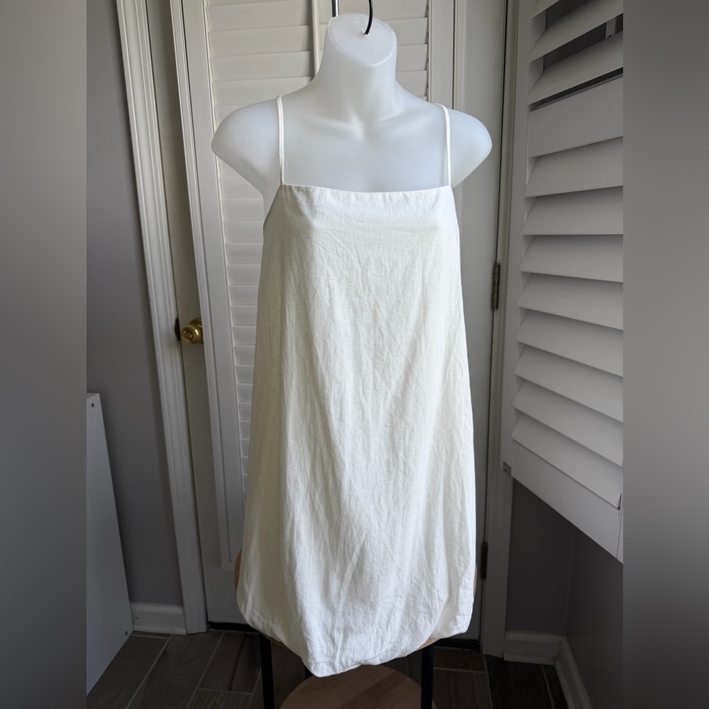 GAP Cream Adjustable Strap Slip Dress
